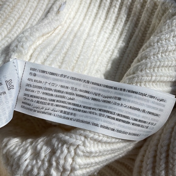 Abercrombie Half Zip Sweater - Picture 10 of 10